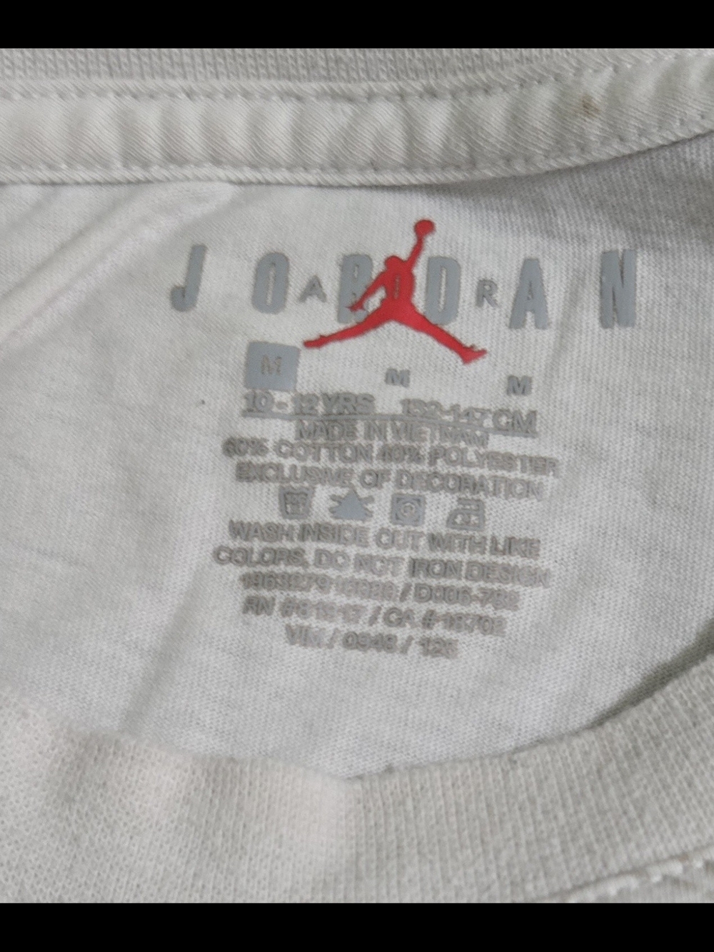 Jordan Take Flight Graphic T-Shirt White Travel Stamp Print Boys Medium - Picture 5 of 6